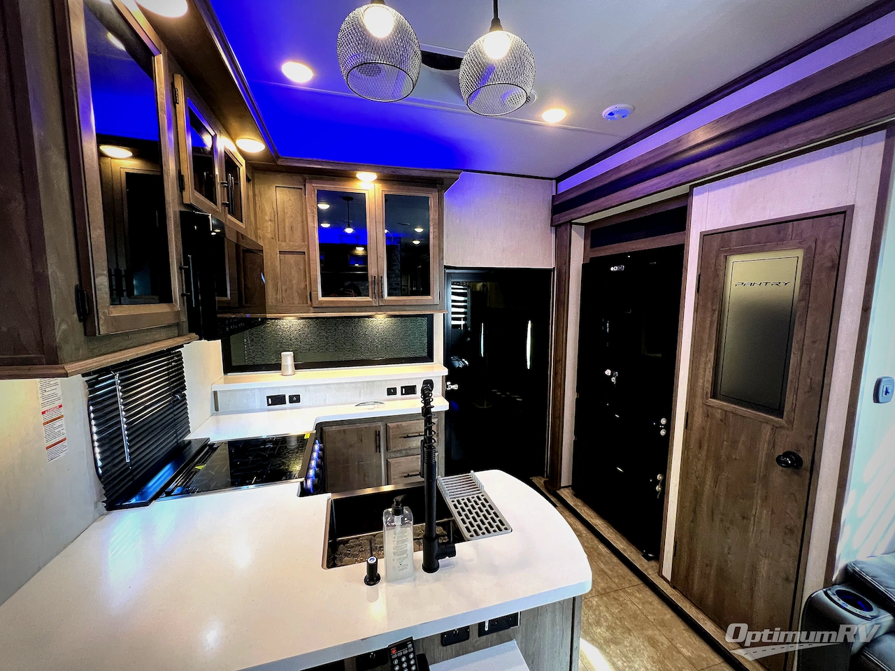 2022 Forest River Vengeance Rogue Armored VGF371A13 Photo 19