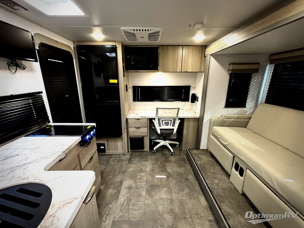 2024 Forest River Salem FSX 163RDSK Photo 4