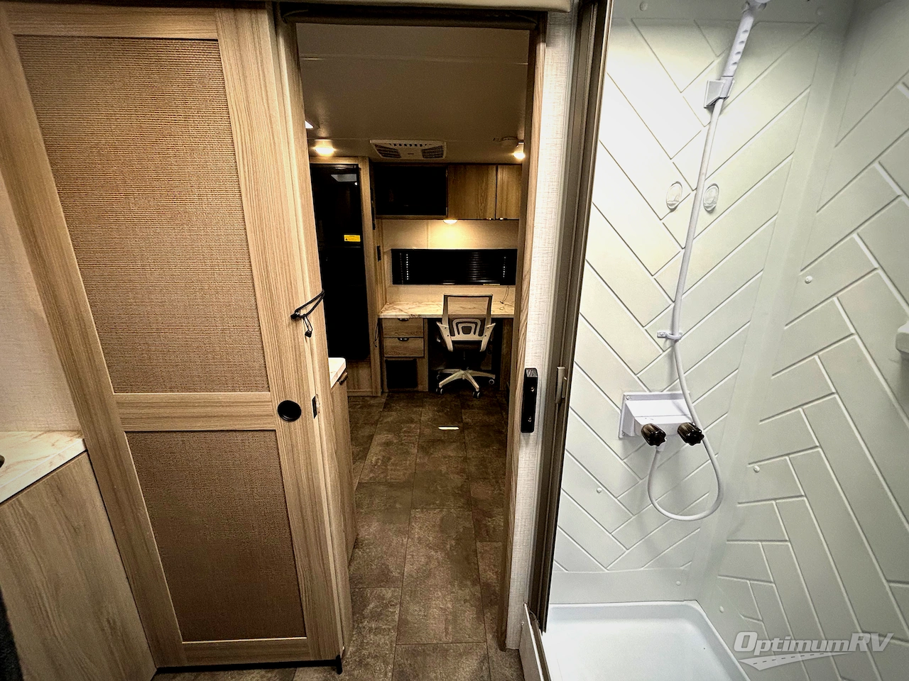 2024 Forest River Salem FSX 163RDSK Photo 9