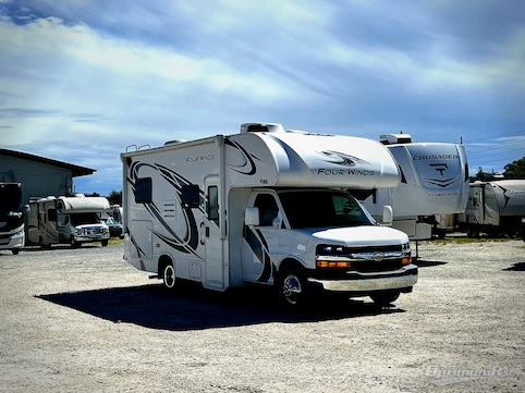 Used 2021 Thor Four Winds 22E Featured Photo