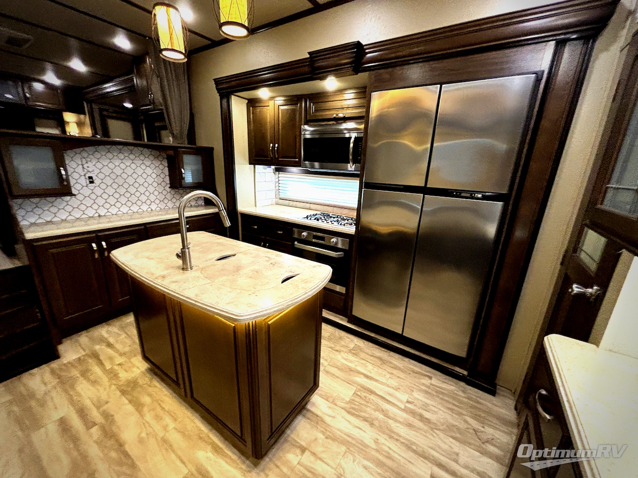 2019 Grand Design Solitude 375RES Photo 16