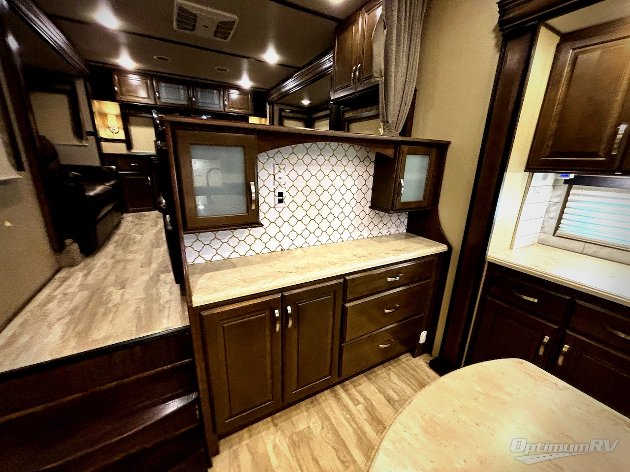 2019 Grand Design Solitude 375RES Photo 18