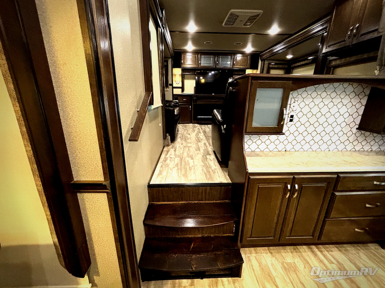 2019 Grand Design Solitude 375RES Photo 19