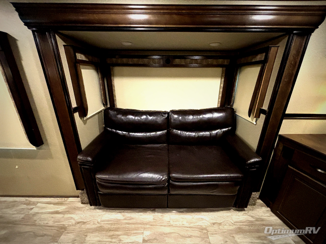 2019 Grand Design Solitude 375RES Photo 23
