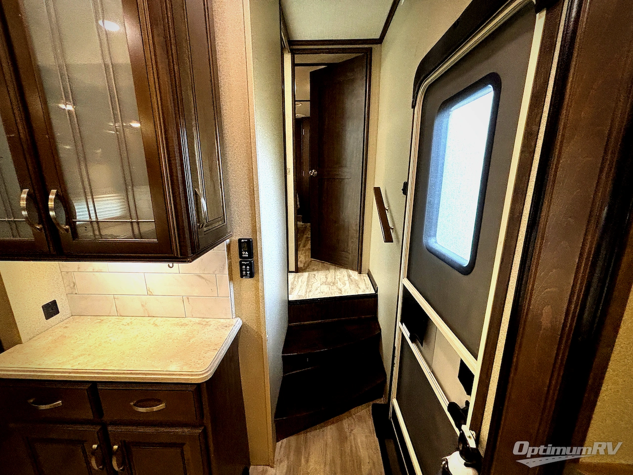 2019 Grand Design Solitude 375RES Photo 7