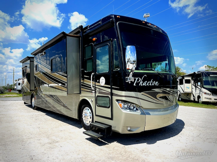 2013 Tiffin Phaeton 40QBH RV Photo 1