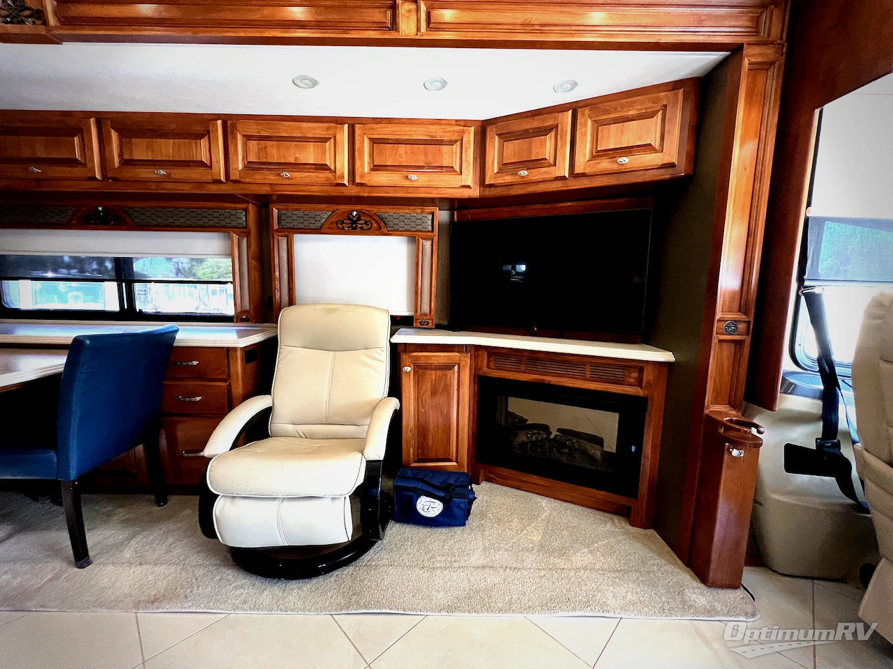 2013 Tiffin Phaeton 40QBH Photo 9