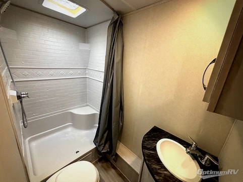 2022 Prime Time Tracer 200BHSLE RV Photo 4