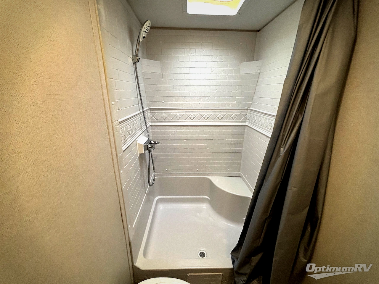 2022 Prime Time Tracer 200BHSLE Photo 15