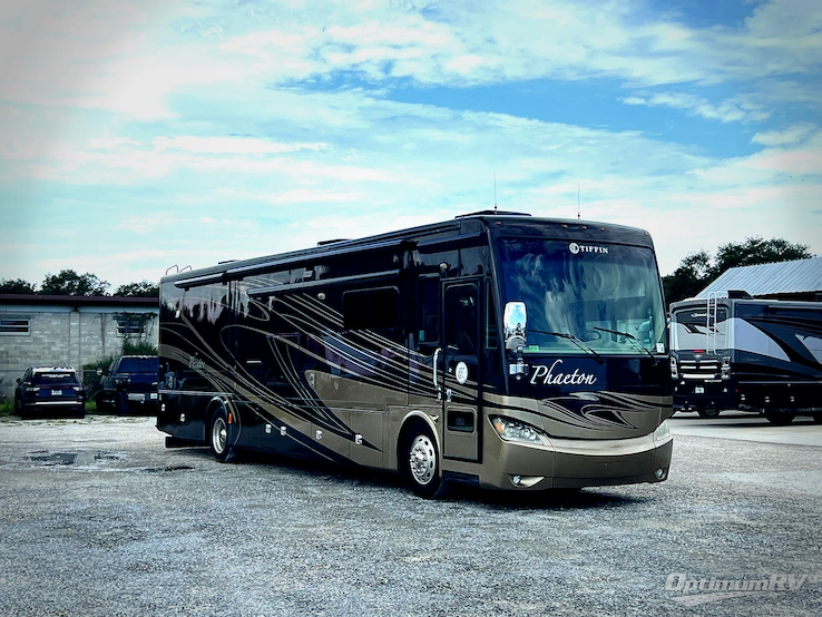 2014 Tiffin Phaeton 40AH RV Photo 1