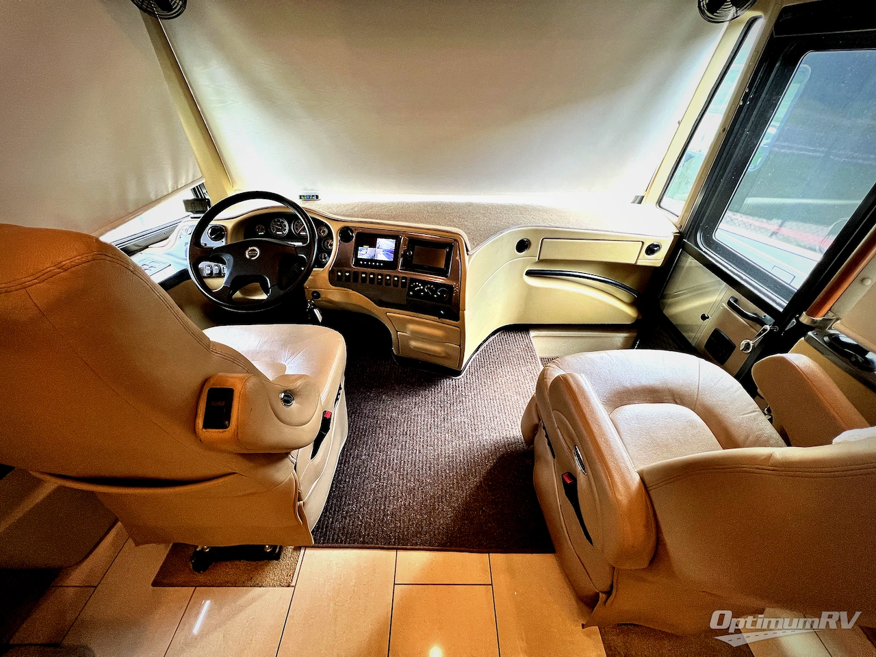 2014 Tiffin Phaeton 40AH Photo 7