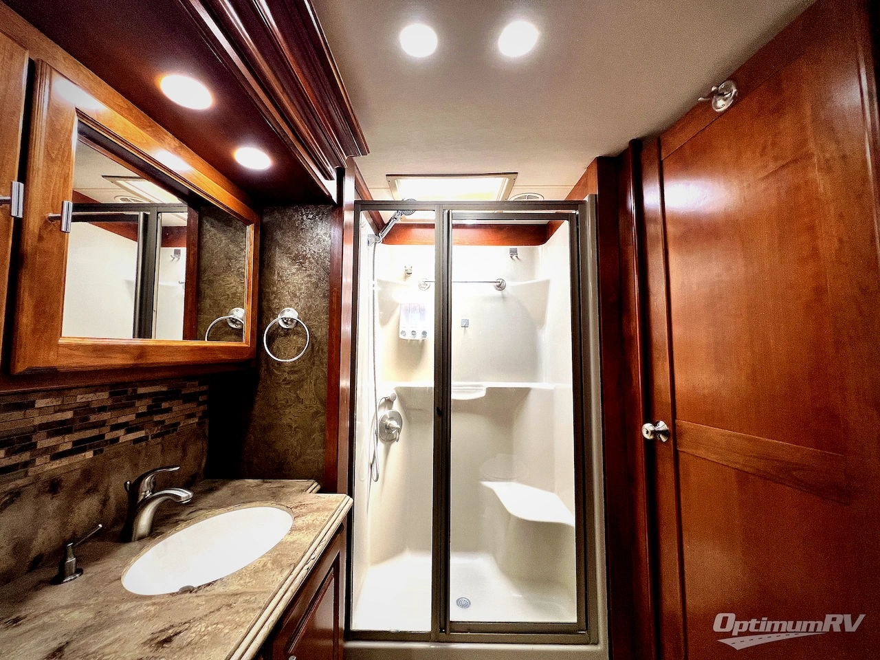 2014 Tiffin Phaeton 40AH Photo 25