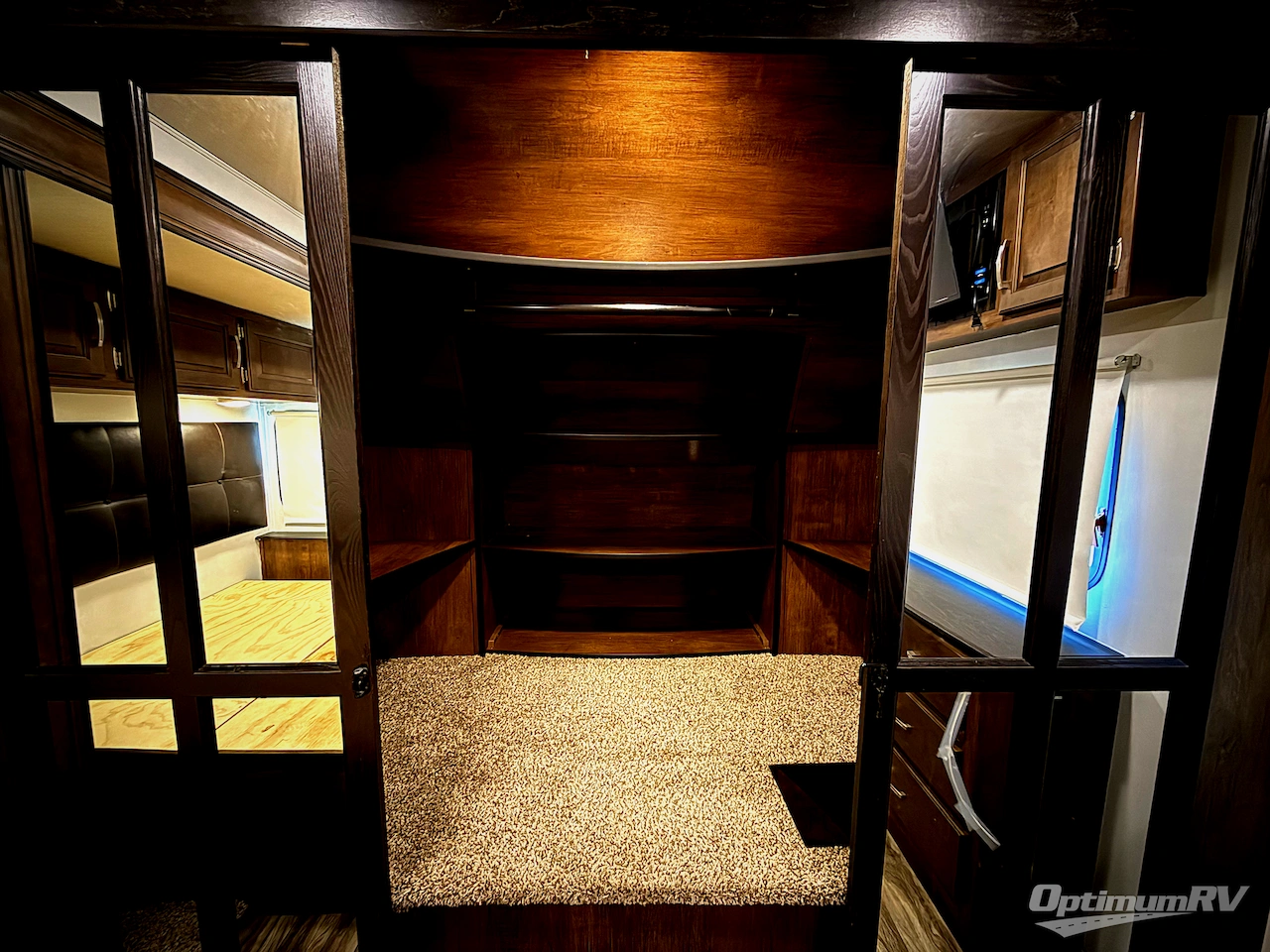 2020 Grand Design Reflection 315RLTS Photo 12