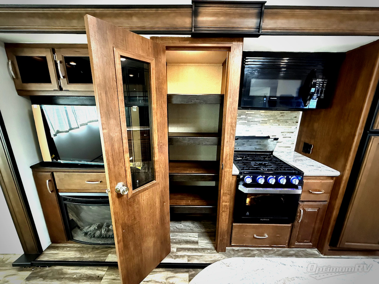 2020 Grand Design Reflection 315RLTS Photo 18