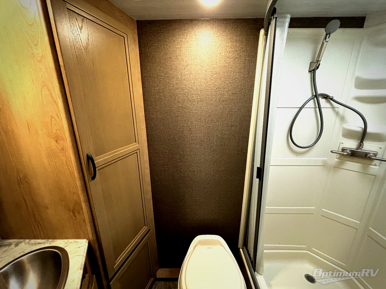 2021 Winnebago Towables Micro Minnie 2106DS Photo 12