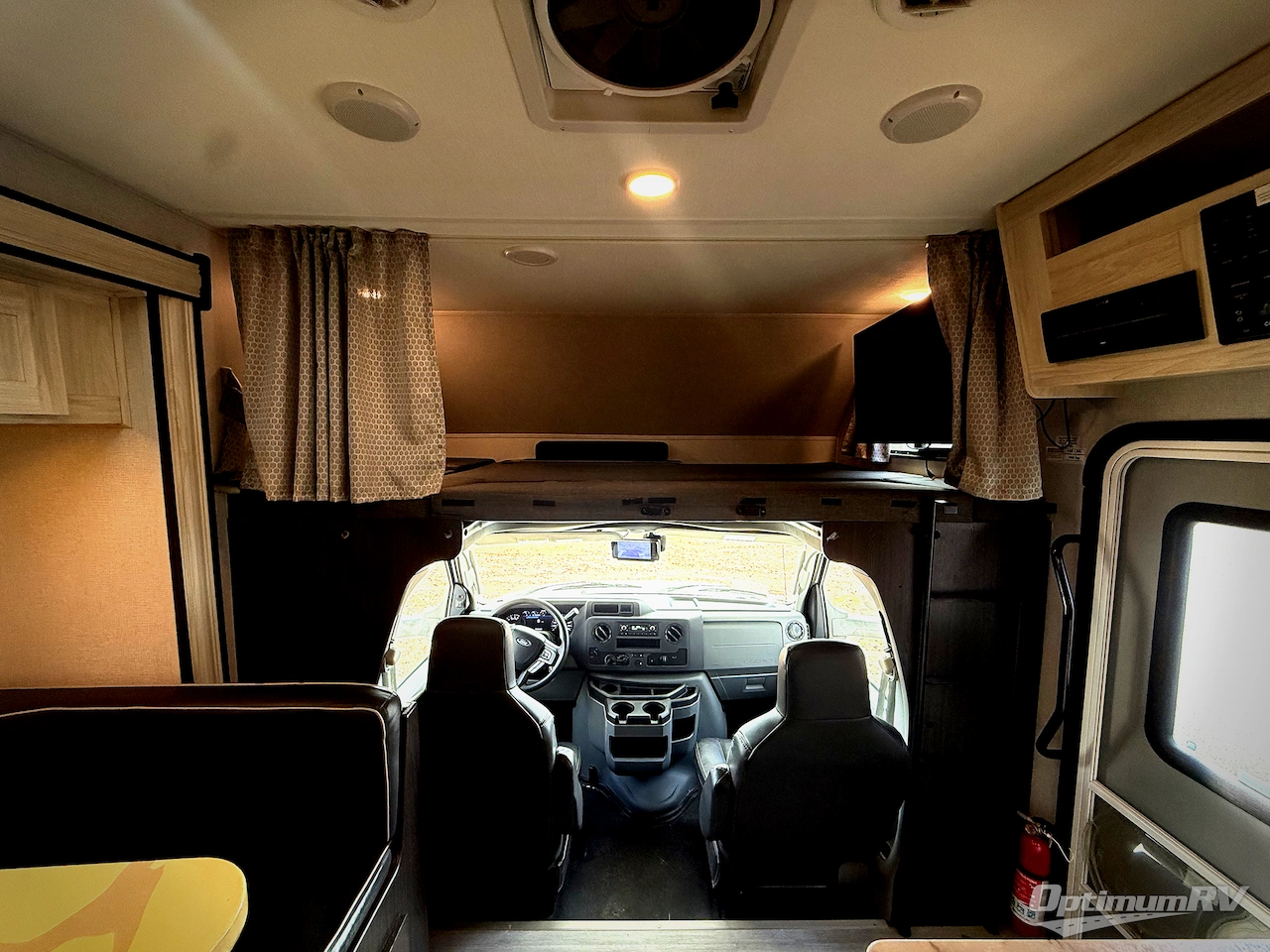 2021 Forest River Sunseeker Classic 2440DS Ford Photo 7