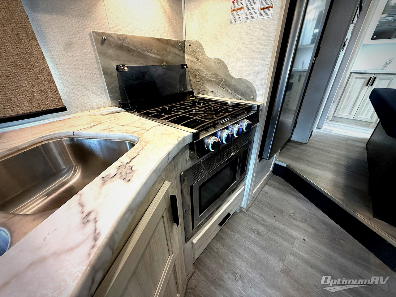 2021 Forest River Sunseeker Classic 2440DS Ford Photo 16