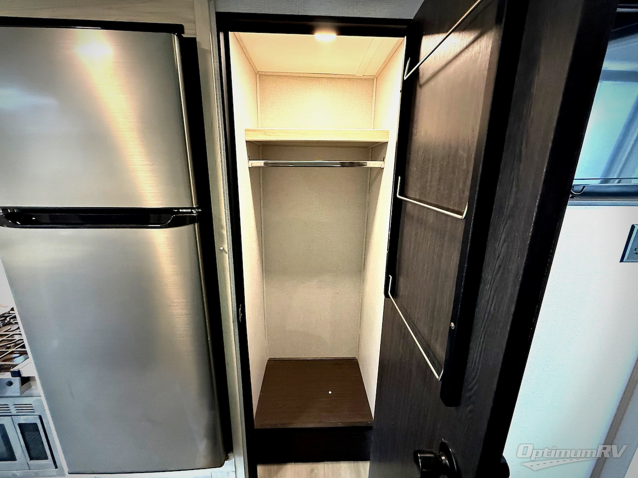 2021 Forest River Sunseeker Classic 2440DS Ford Photo 18