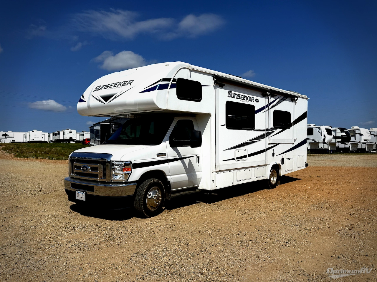 2021 Forest River Sunseeker Classic 2440DS Ford Photo 4