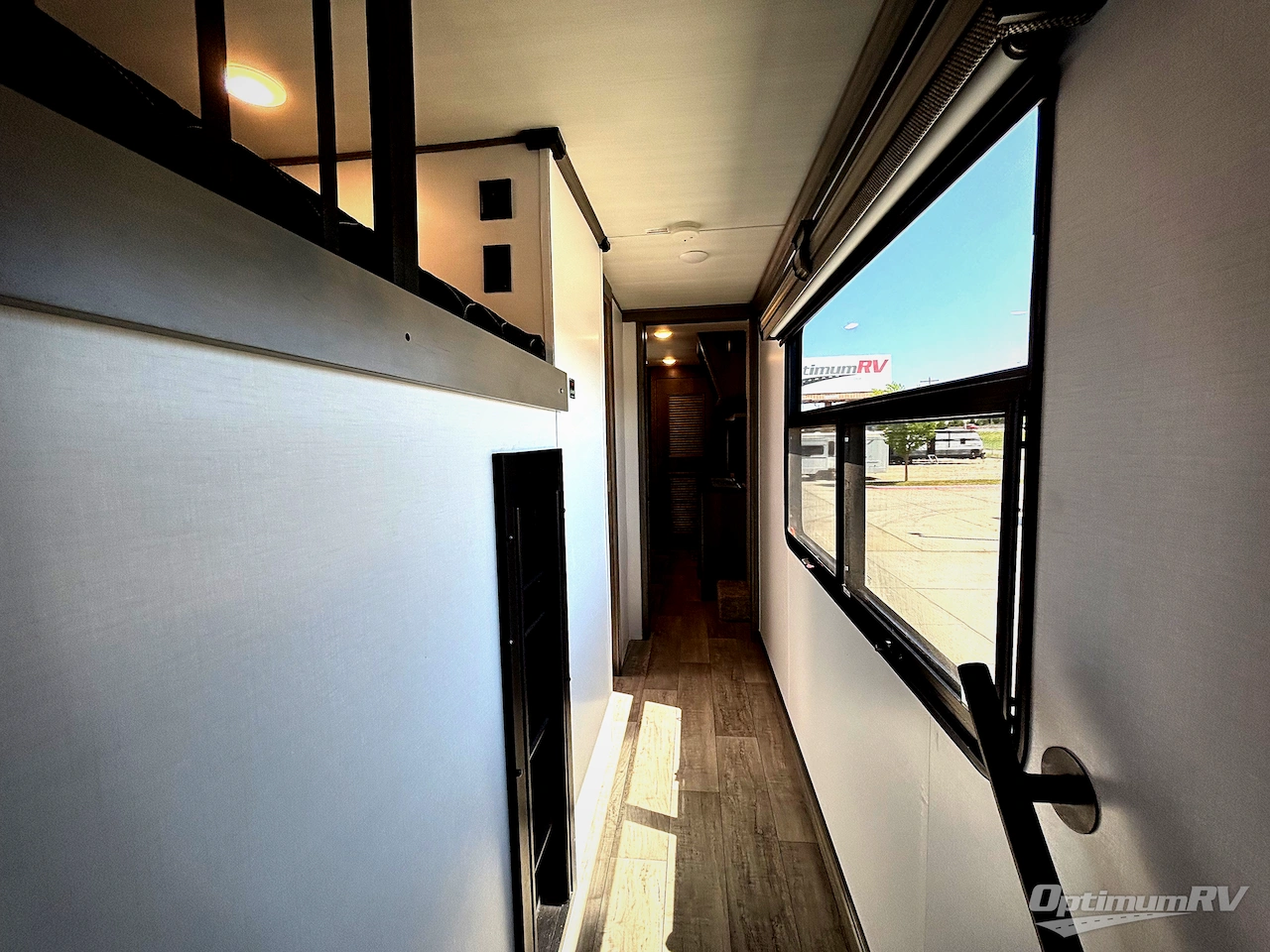 2022 Keystone Montana 3855BR Photo 13
