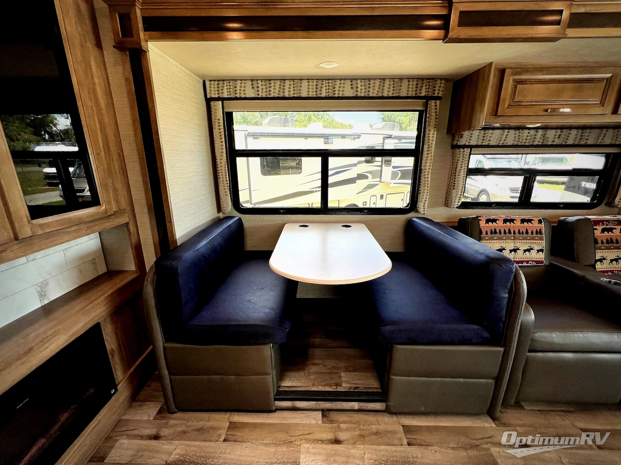 2020 Jayco Precept 34G Photo 11