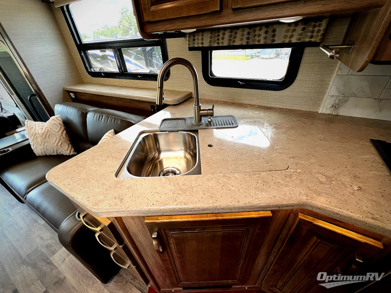 2020 Jayco Precept 34G Photo 14