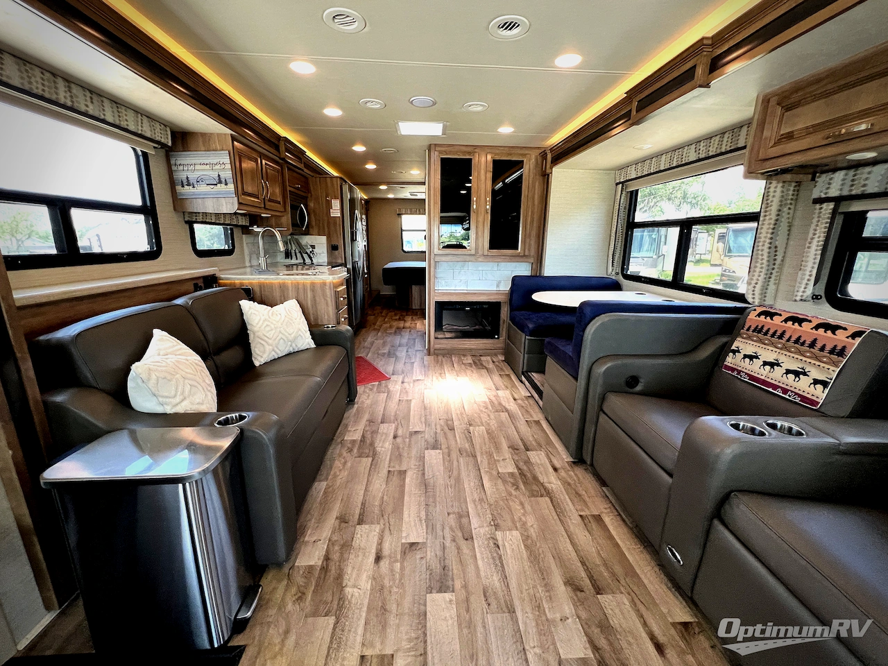 2020 Jayco Precept 34G Photo 4