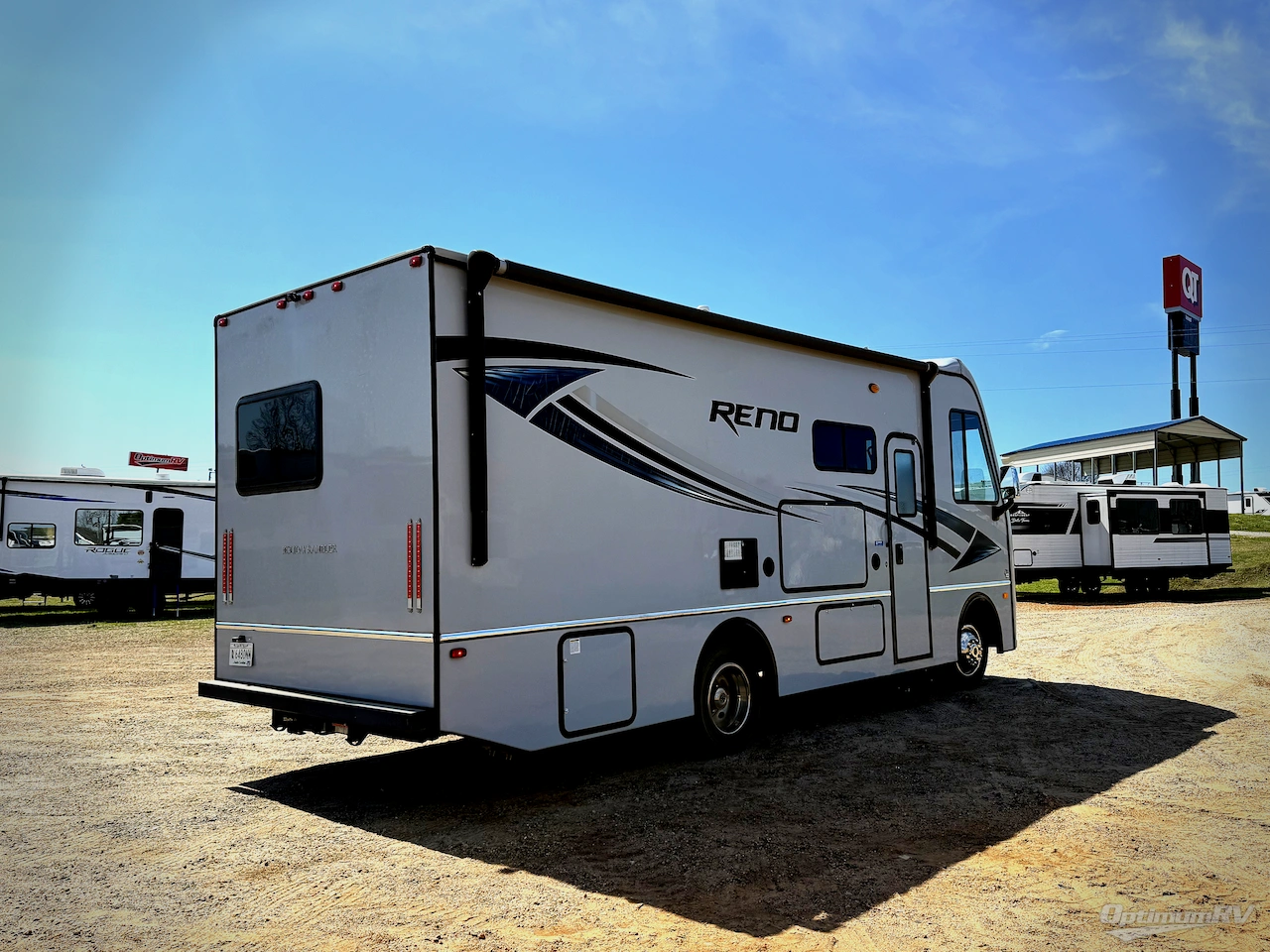 2018 Holiday Rambler Reno 25S Photo 2