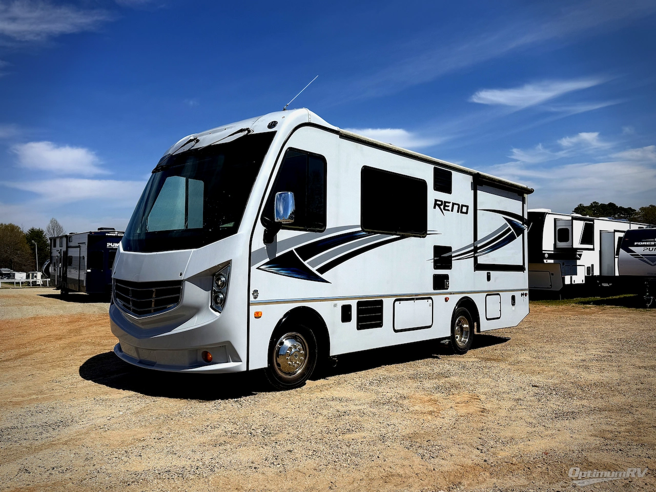 2018 Holiday Rambler Reno 25S Photo 4