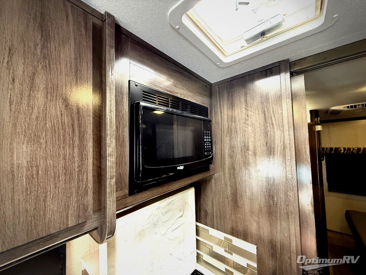 2018 Holiday Rambler Reno 25S Photo 16