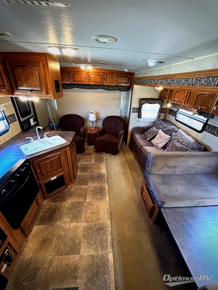 2013 Forest River Rockwood Ultra Lite 2604WS Photo 5