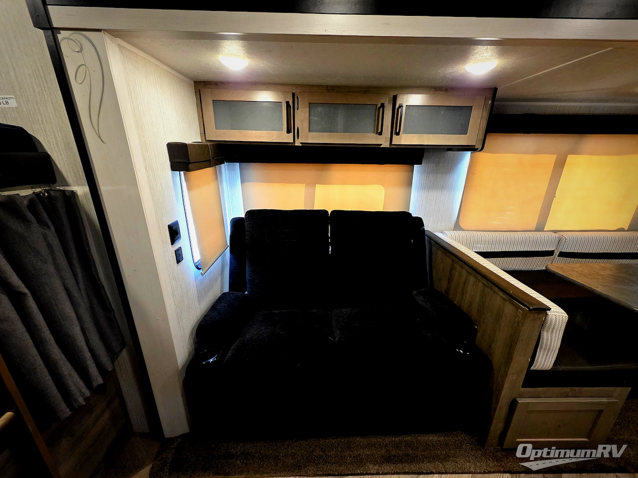 2022 Palomino Puma 28DBFQ Photo 11