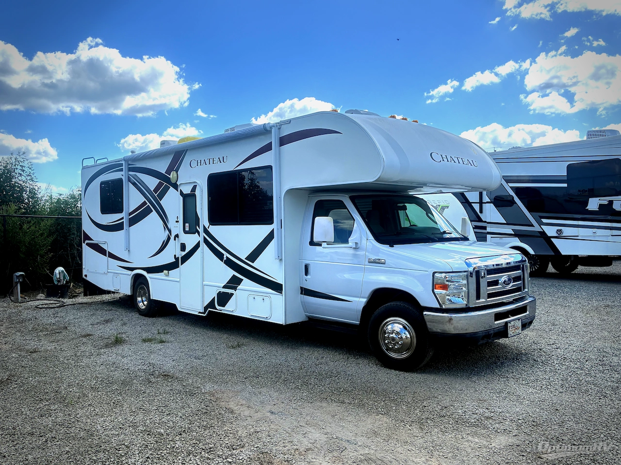 2014 Thor Chateau 28Z Photo 1