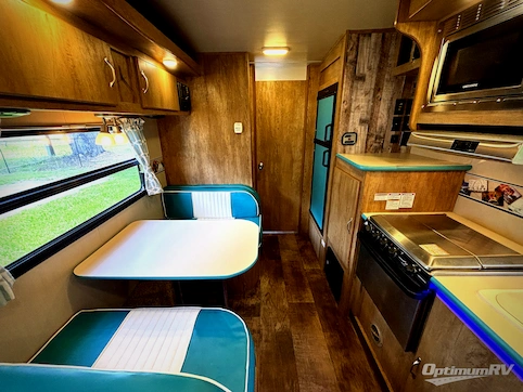 2017 Gulf Stream Vintage Cruiser 19RBS RV Photo 2