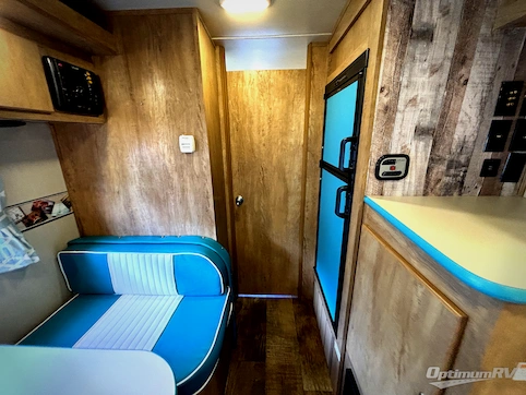 2017 Gulf Stream Vintage Cruiser 19RBS RV Photo 4