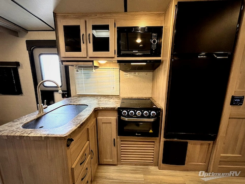 2022 Coachmen Spirit Ultra Lite 2963BH RV Photo 3