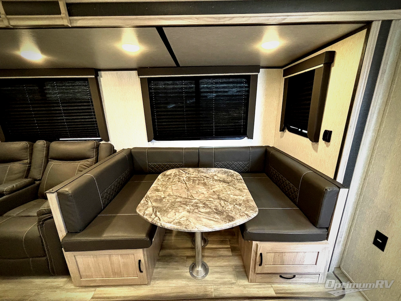 2022 Coachmen Spirit Ultra Lite 2963BH Photo 7