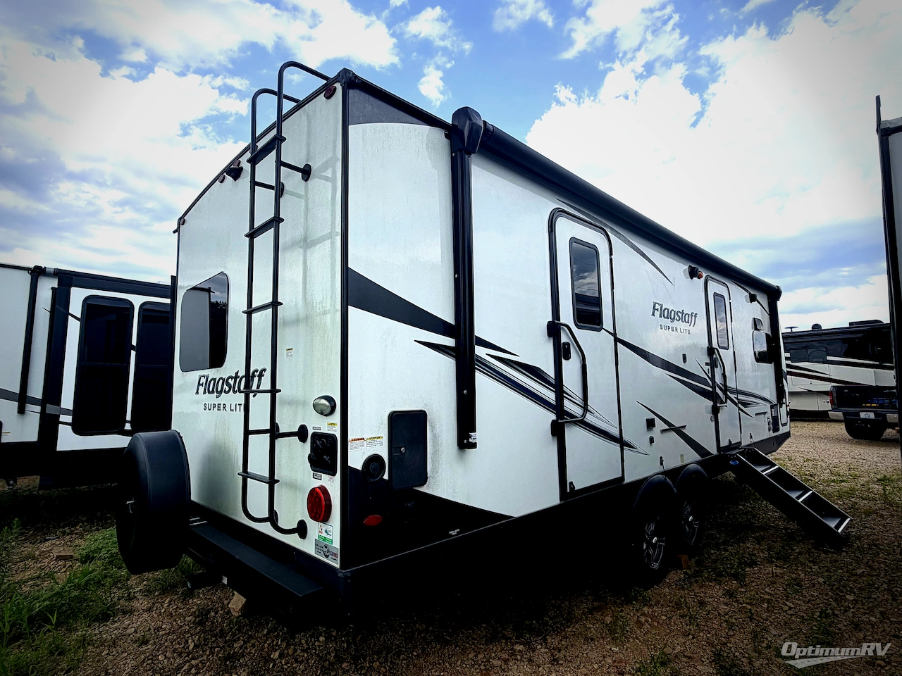 2022 Forest River Flagstaff Super Lite 26FKBS Photo 2