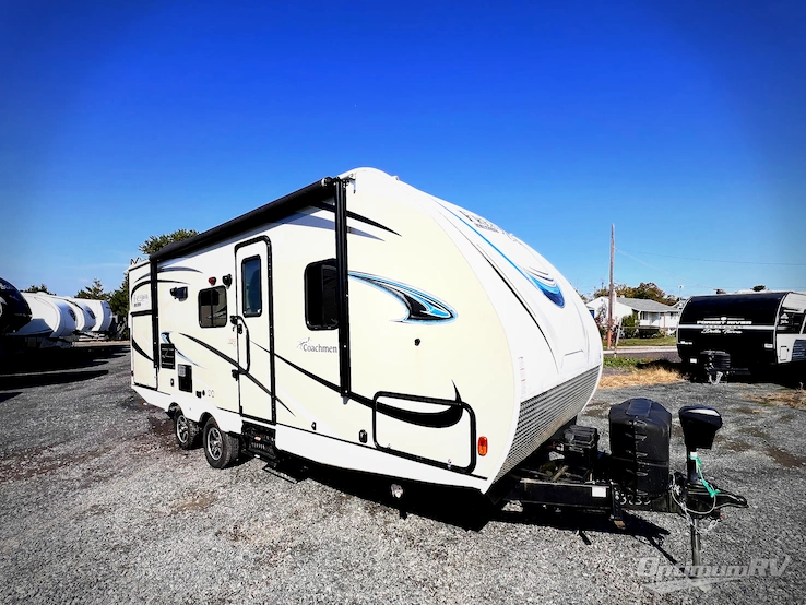 2018 Coachmen Freedom Express Ultra Lite 231RBDS RV Photo 1