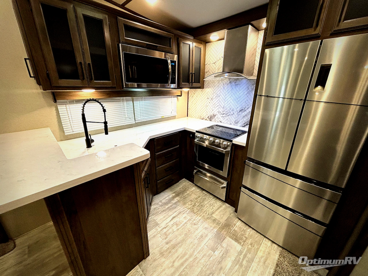 2020 Forest River Wildcat 322RK Photo 6