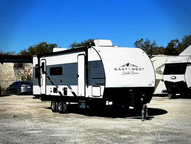 2024 East To West Della Terra 251RD RV Photo 1