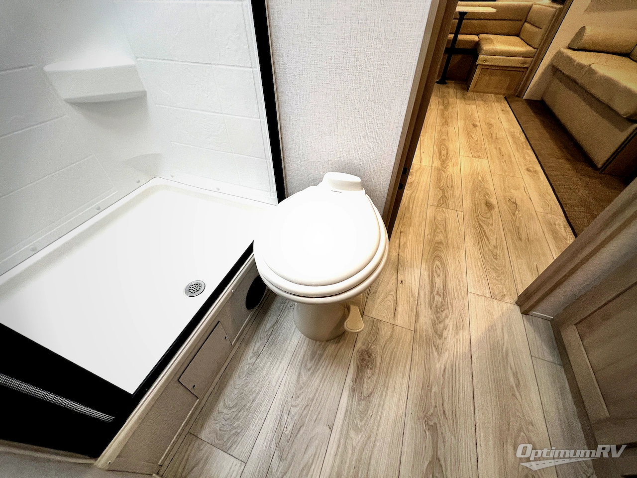 2024 East To West Della Terra 251RD Photo 18