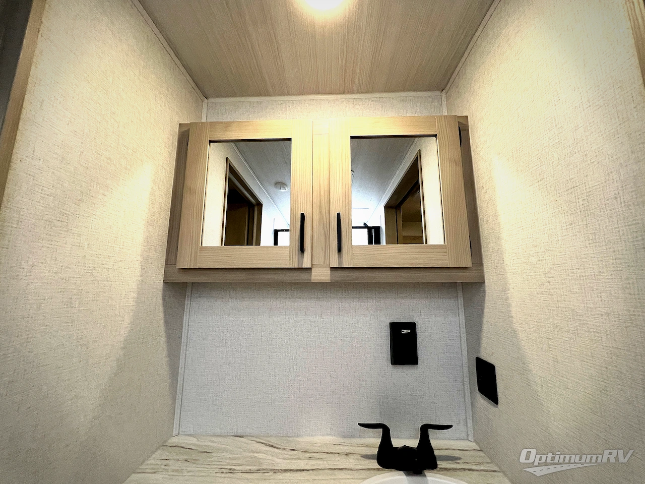 2024 East To West Della Terra 251RD Photo 19