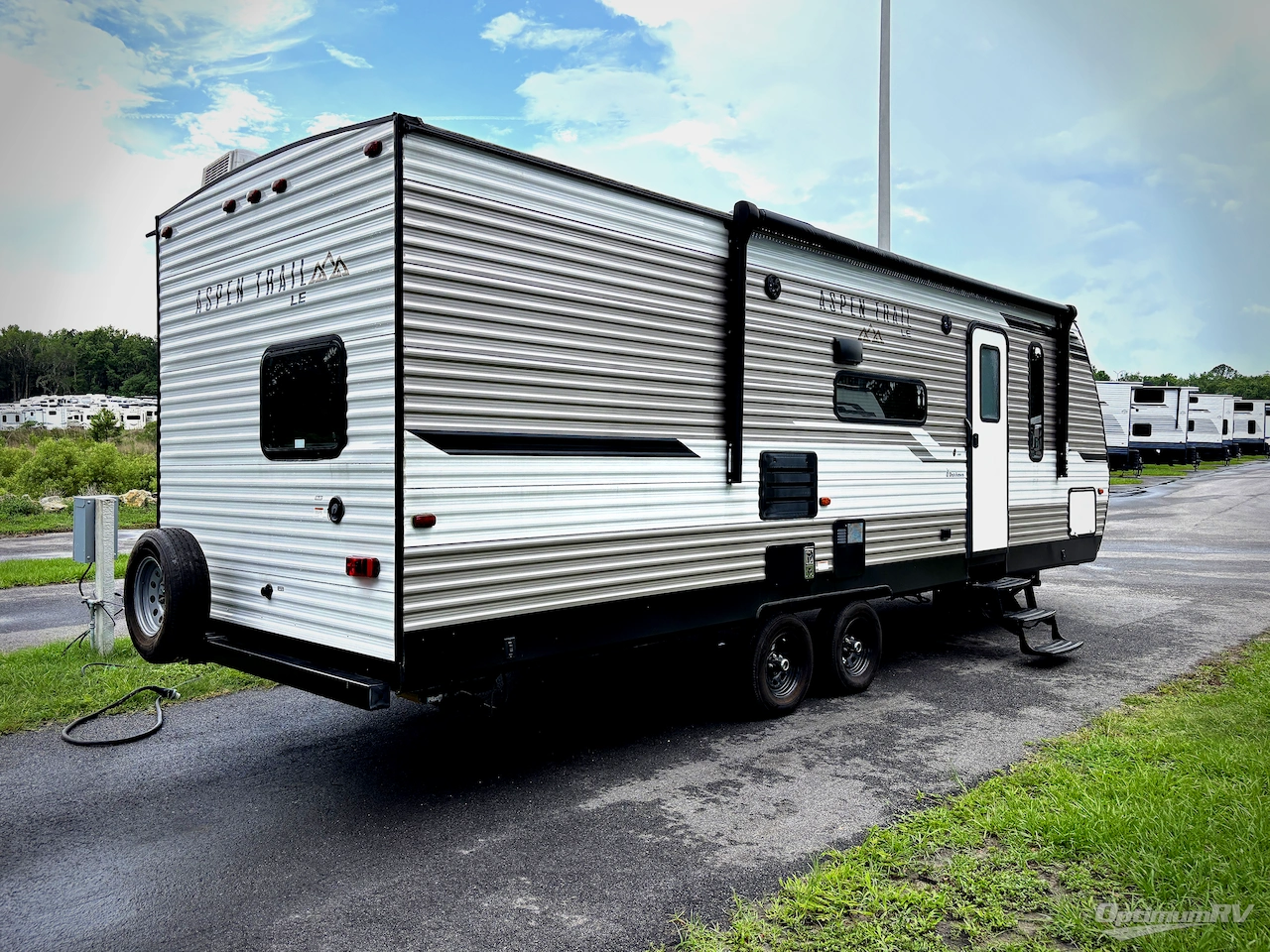 2021 Dutchmen Aspen Trail LE 26BH Photo 2