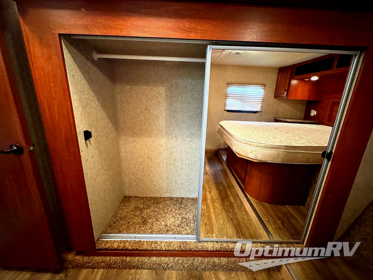 2011 Heartland Cyclone 300C Photo 28