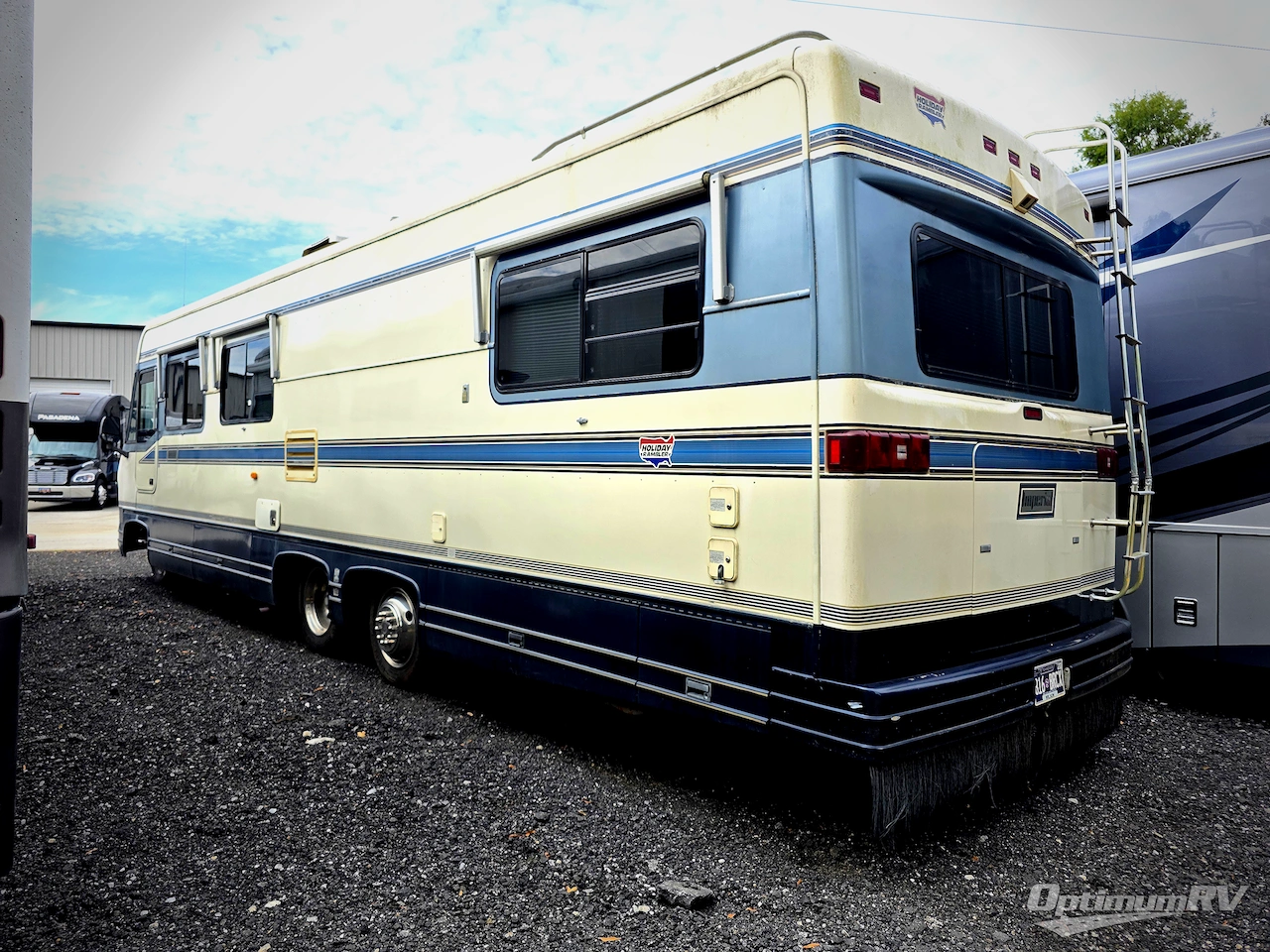 1992 Holiday Rambler Imperial 35CSXS Photo 2