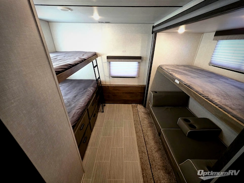 2021 Forest River Surveyor Legend 320BHLE RV Photo 3