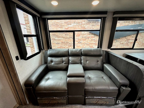 2022 Winnebago Towables Voyage 3033BH RV Photo 2