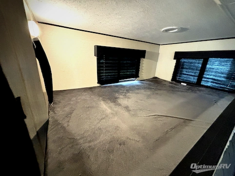 2022 Coachmen Apex Ultra-Lite 266BHS RV Photo 4