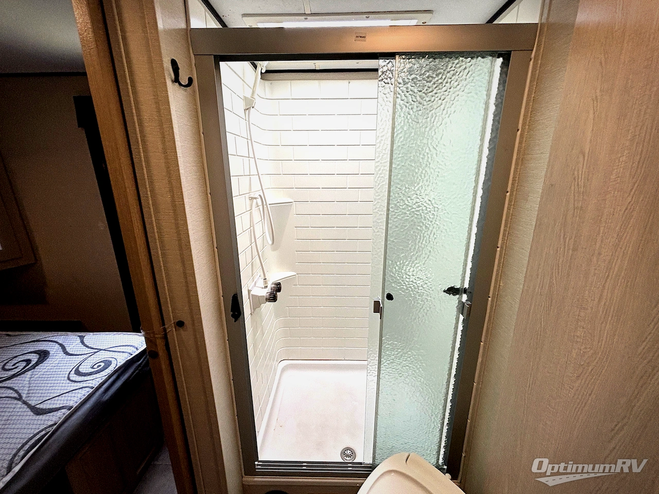 2022 Coachmen Apex Ultra-Lite 266BHS Photo 10